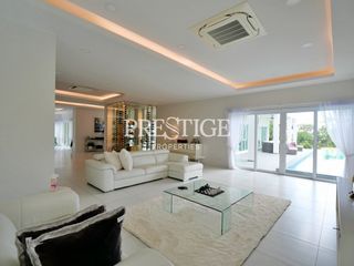 À vendre et à louer 7 chambres maison à Bang Lamung, Chonburi