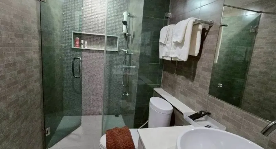 For sale 2 bedrooms condo in Mueang Chiang Mai, Chiang Mai