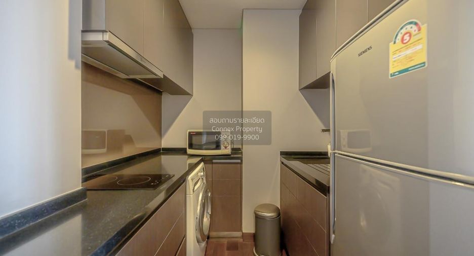 For sale 2 bedrooms condo in Khlong Toei, Bangkok