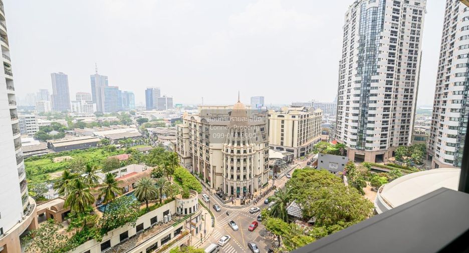 For sale 2 bedrooms condo in Khlong Toei, Bangkok