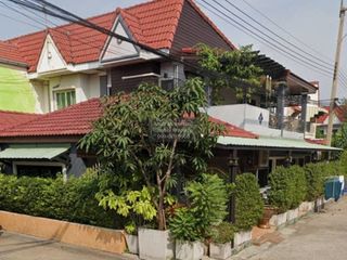 For sale 3 bedrooms townhouse in Lam Luk Ka, Pathum Thani