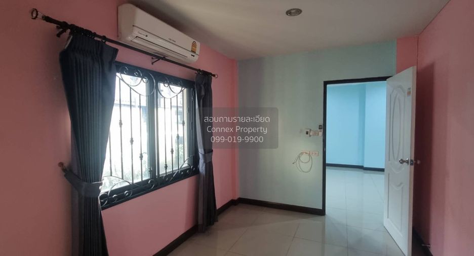 For sale 3 bedrooms townhouse in Lam Luk Ka, Pathum Thani