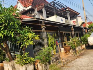 For sale 3 bedrooms townhouse in Lam Luk Ka, Pathum Thani