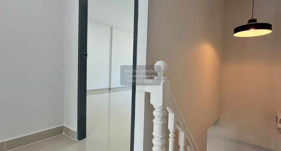 Reihenhaus zum Kauf mit 3 Zimmer in Mueang Nonthaburi, Nonthaburi