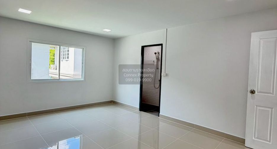 Reihenhaus zum Kauf mit 3 Zimmer in Mueang Nonthaburi, Nonthaburi