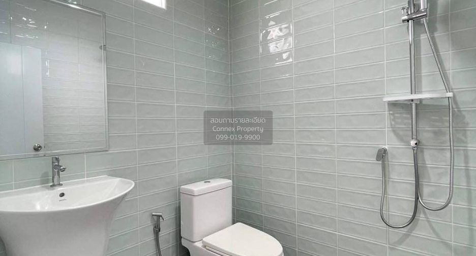À vendre 3 chambres maison de ville à Mueang Samut Prakan, Samut Prakan