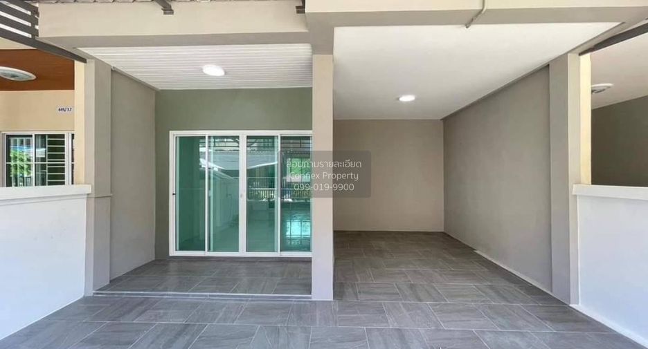 À vendre 3 chambres maison de ville à Mueang Samut Prakan, Samut Prakan