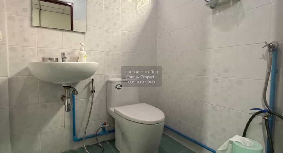 For sale 3 bedrooms townhouse in Pak Kret, Nonthaburi