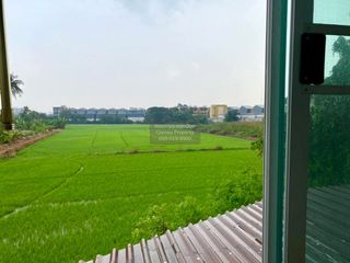 Reihenhaus zum Kauf mit 3 Zimmer in Sam Phran, Nakhon Pathom