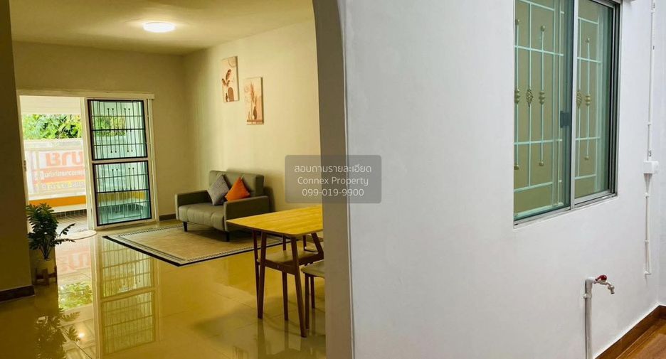 À vendre 3 chambres maison de ville à Sam Phran, Nakhon Pathom
