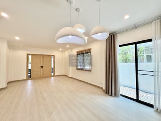 Haus zum Kauf mit 4 Zimmer in Sai Mai, Bangkok