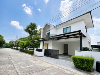 Haus zum Kauf mit 4 Zimmer in Sai Mai, Bangkok