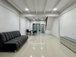 Продажа 2 спальни таунхаус в Mueang Nonthaburi, Нонтабури