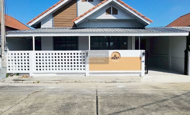 For sale 3 bedrooms townhouse in Khlong Luang, Pathum Thani