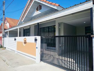 出售 3 卧室 联排别墅 在 Khlong Luang, Pathum Thani