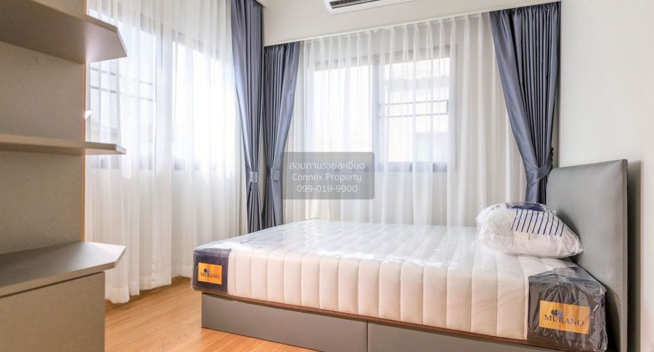 For sale 4 bedrooms townhouse in Bang Phli, Samut Prakan
