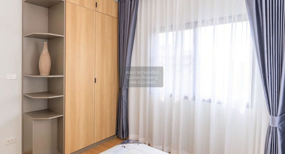 For sale 4 bedrooms townhouse in Bang Phli, Samut Prakan