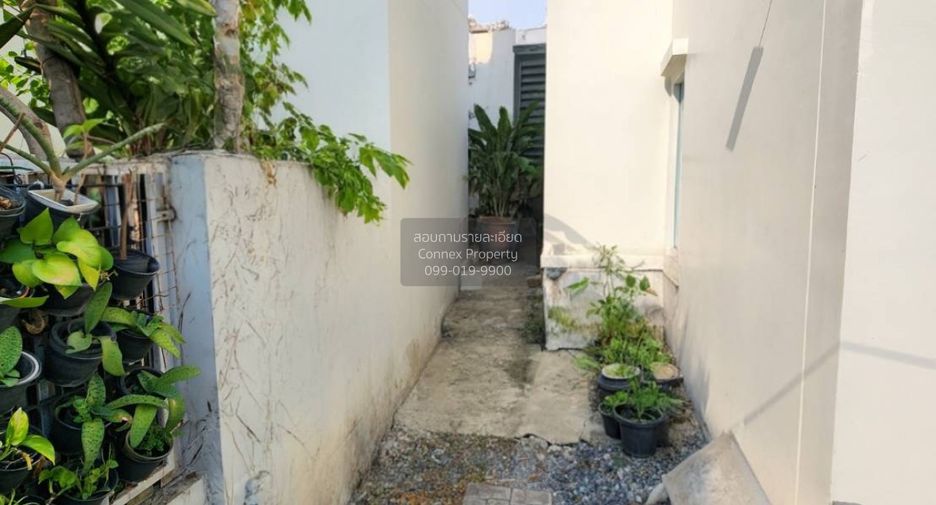 For sale 3 bedrooms house in Mueang Samut Prakan, Samut Prakan