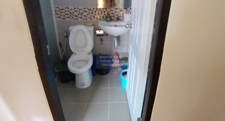 For sale 3 bedrooms house in Mueang Samut Prakan, Samut Prakan