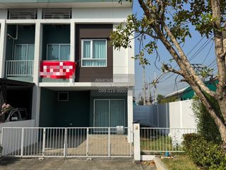 出售 3 卧室 联排别墅 在 Sai Mai, 曼谷