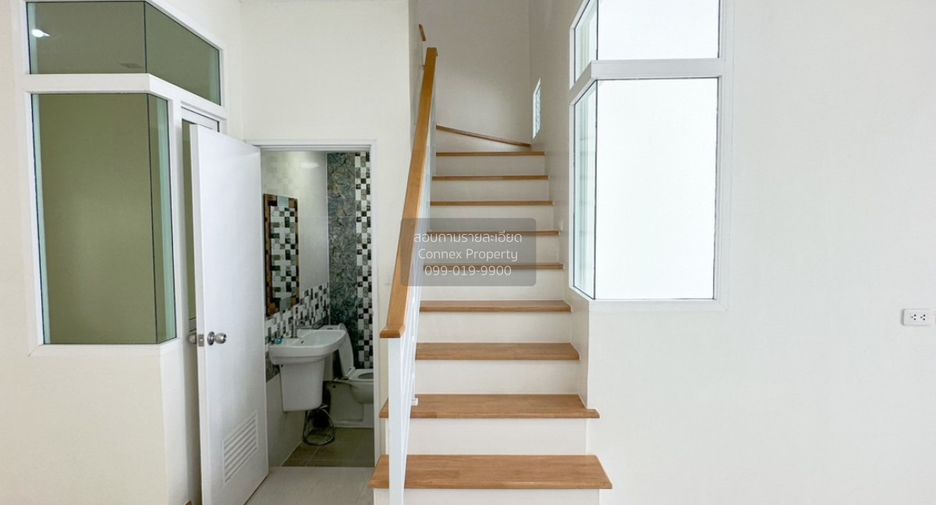 For sale 3 bedrooms townhouse in Prawet, Bangkok