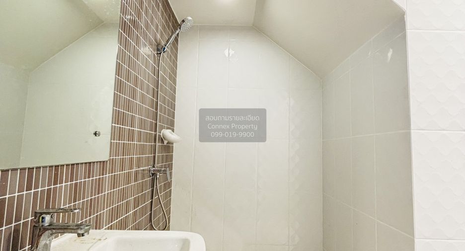 For sale 3 ベッドルーム townhouse in Rat Burana, Bangkok