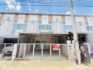 Продажа 3 спальни таунхаус в Рат Бурана, Бангкок