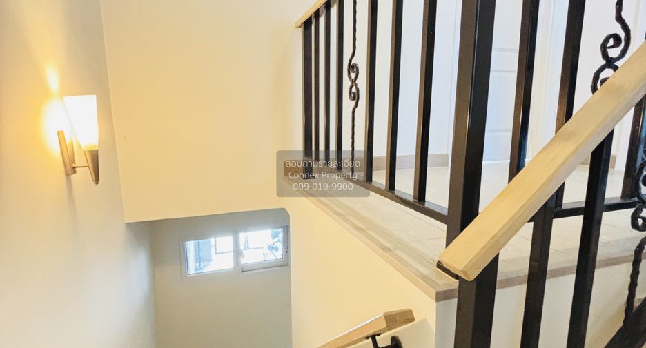For sale 3 ベッドルーム townhouse in Rat Burana, Bangkok