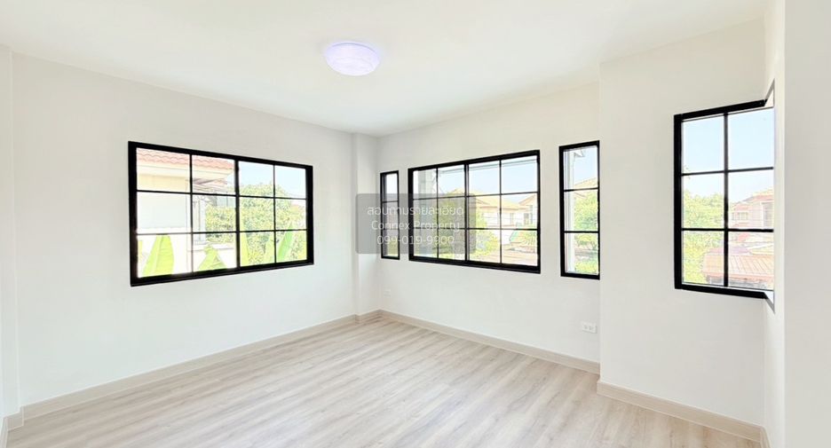 For sale 3 bedrooms house in Min Buri, Bangkok