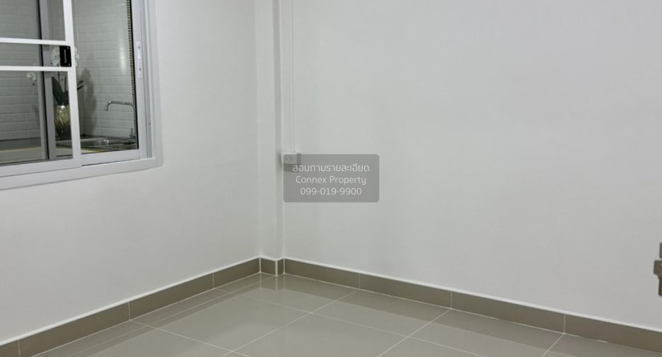 Reihenhaus zum Kauf mit 4 Zimmer in Thanyaburi, Pathum Thani