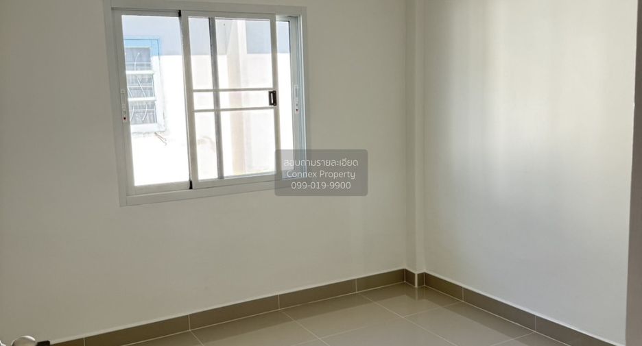Reihenhaus zum Kauf mit 4 Zimmer in Thanyaburi, Pathum Thani
