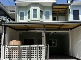 For sale 4 bedrooms townhouse in Thanyaburi, Pathum Thani