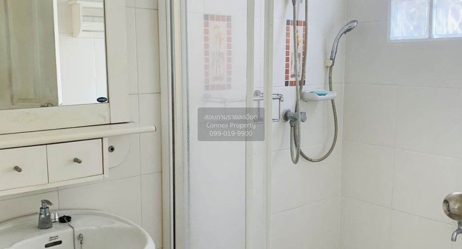 For sale 3 bedrooms house in Mueang Pathum Thani, Pathum Thani