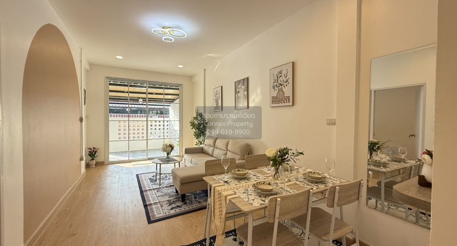 For sale 2 bedrooms townhouse in Mueang Nakhon Pathom, Nakhon Pathom
