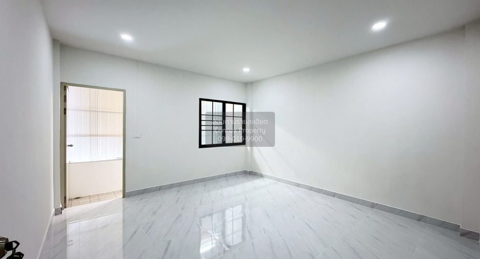 For sale 2 bedrooms townhouse in Sai Mai, Bangkok