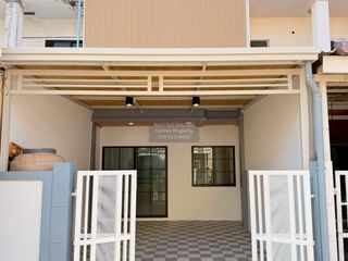 For sale 2 bedrooms townhouse in Sai Mai, Bangkok