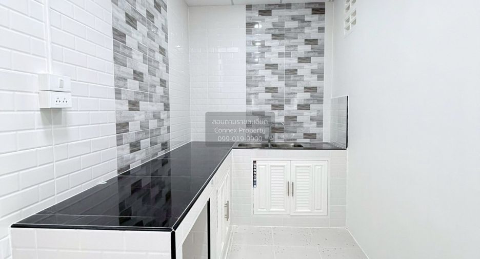For sale 2 bedrooms townhouse in Sai Mai, Bangkok