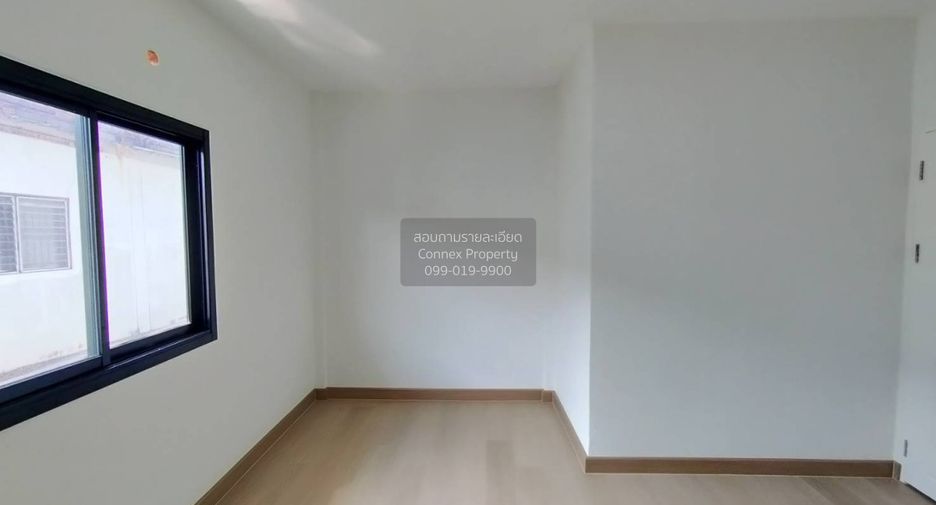 For sale 2 ベッドルーム townhouse in Bang Bon, Bangkok