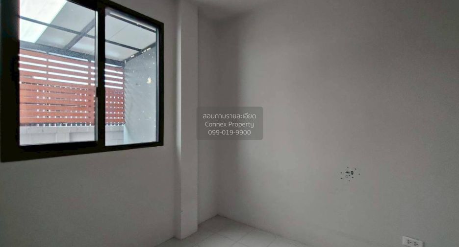 Haus zum Kauf mit 4 Zimmer in Bang Khen, Bangkok