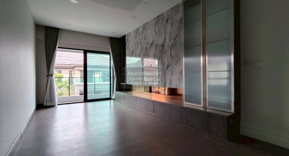 Haus zum Kauf mit 4 Zimmer in Bang Khen, Bangkok