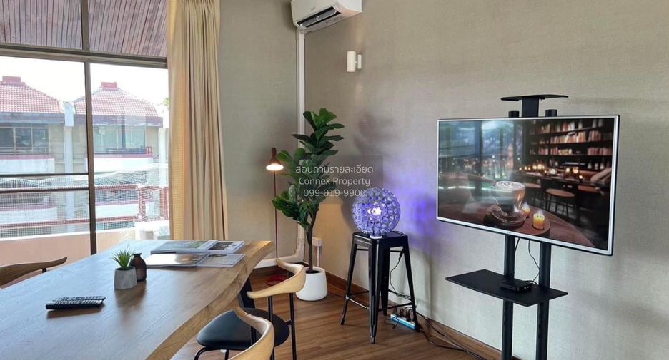 For sale 4 ベッドルーム townhouse in Suan Luang, Bangkok