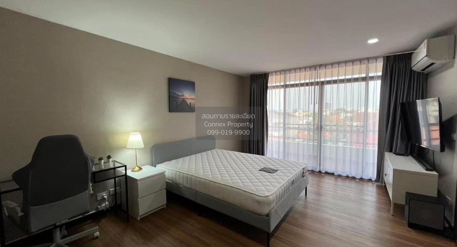 For sale 4 ベッドルーム townhouse in Suan Luang, Bangkok