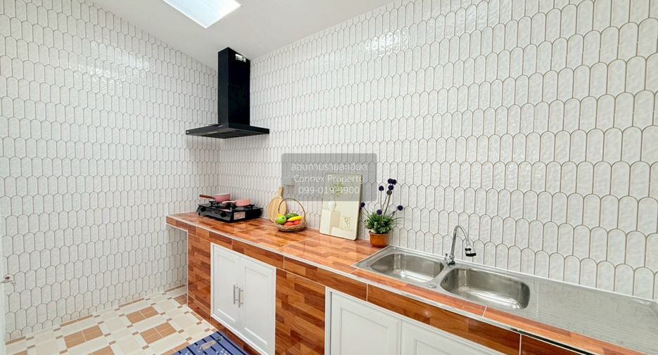 For sale 2 bedrooms townhouse in Sai Mai, Bangkok