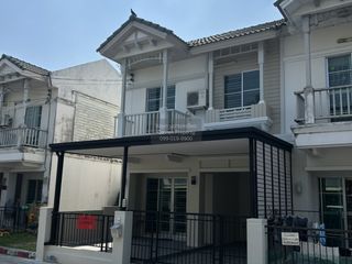 出售 3 卧室 联排别墅 在 Pak Kret, Nonthaburi