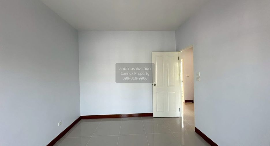 For sale 3 bedrooms townhouse in Pak Kret, Nonthaburi