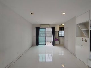 For sale 3 bedrooms townhouse in Chom Thong, Bangkok