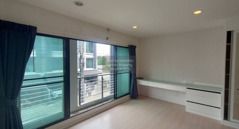 Reihenhaus zum Kauf mit 3 Zimmer in Chom Thong, Bangkok