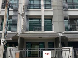 For sale 3 bedrooms townhouse in Chom Thong, Bangkok