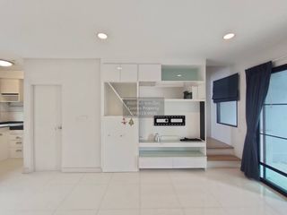 For sale 3 bedrooms townhouse in Chom Thong, Bangkok