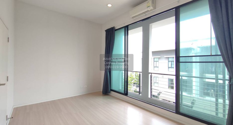 Reihenhaus zum Kauf mit 3 Zimmer in Chom Thong, Bangkok